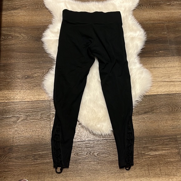 🌼FOR BUNDLE ONLY🌼Victoria’s Secret YOGA Legging - Picture 2 of 8